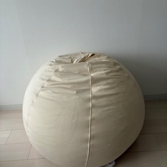 ヨギボー　ドロップ　アイボリー