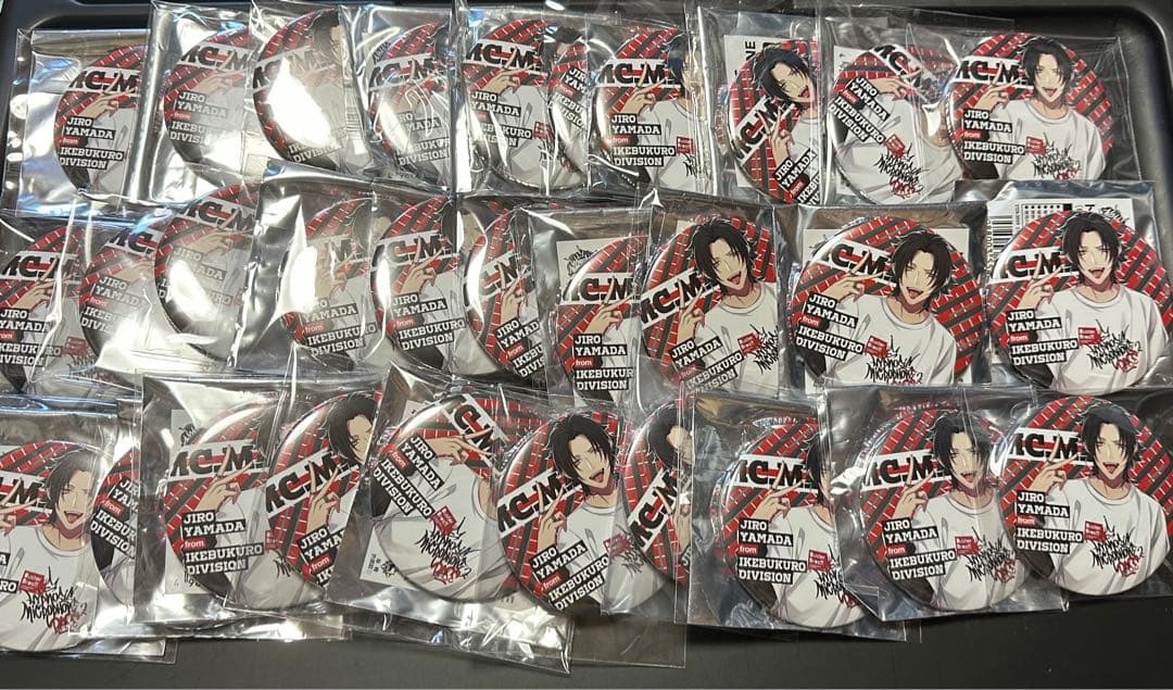 ヒプマイ二郎base 缶バッジ