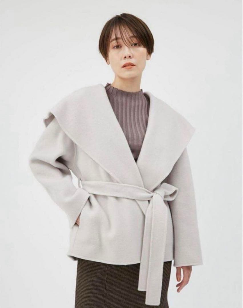 ショールカラーショートリバーコート